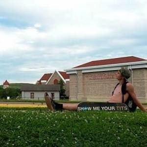 Meet your Posher, Alex